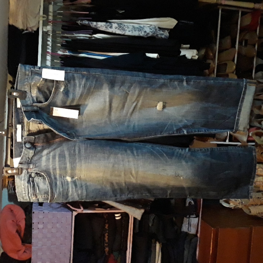 BANANA REPUBLIC Boyfriend Jean's premium denim size 32 short